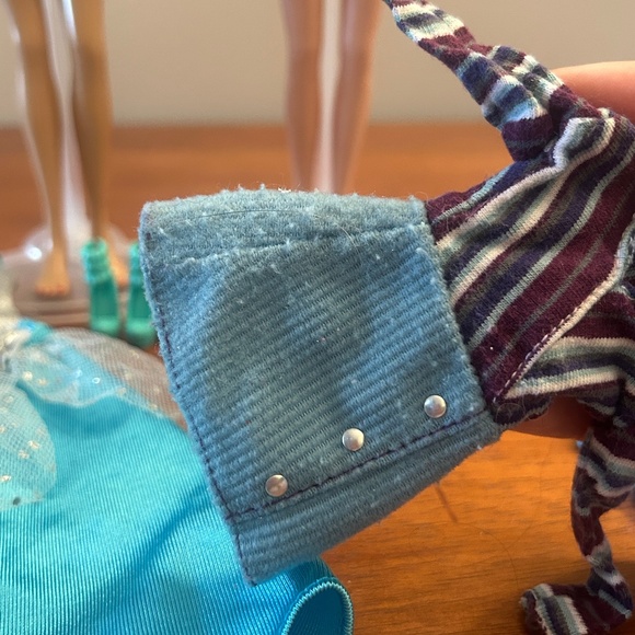 Blue Barbie Lot - Picture 4 of 5